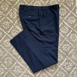 Suitsupply Slim Leg Tapered Brushed Wool Trousers (32” Waist / 32” Inseam)